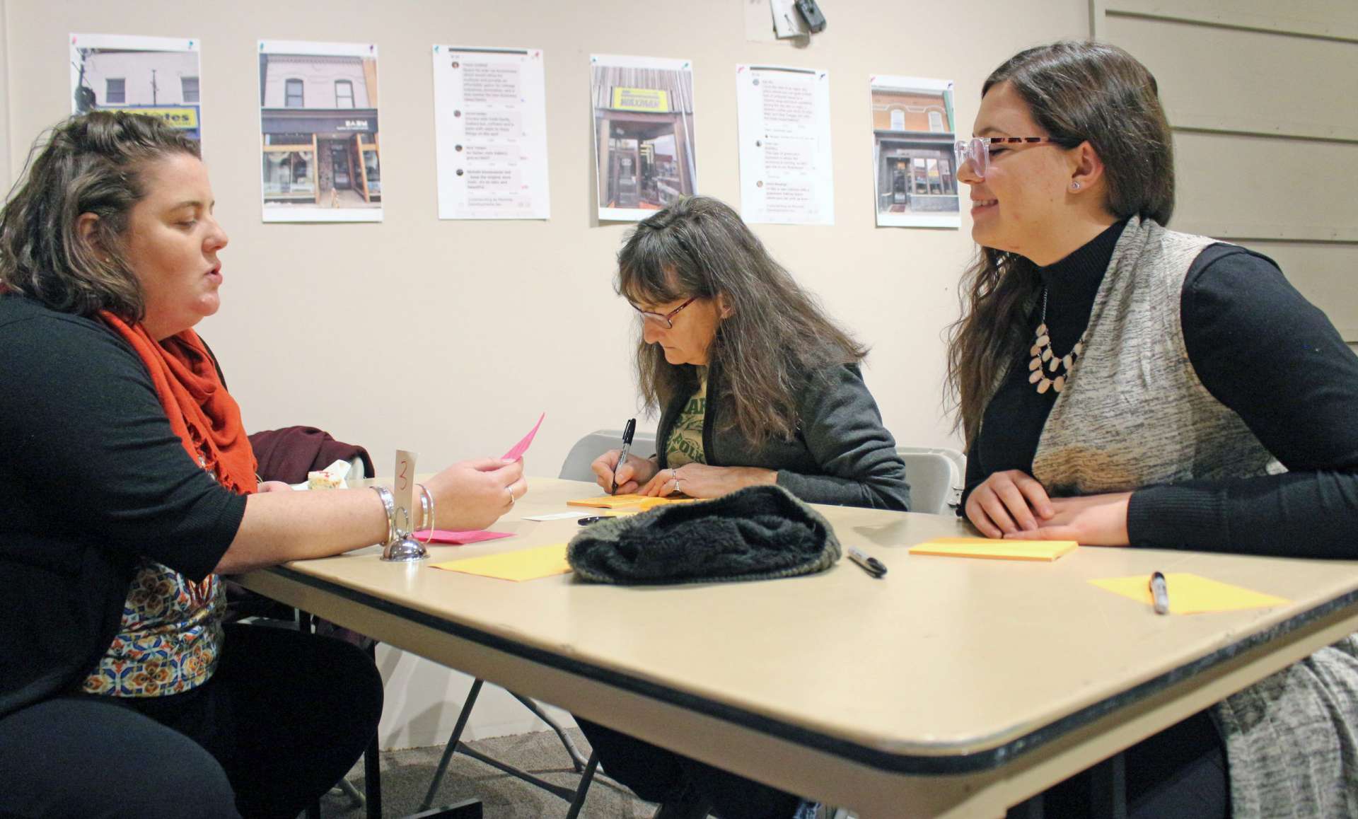  Brainstorming session eyes downtown needs